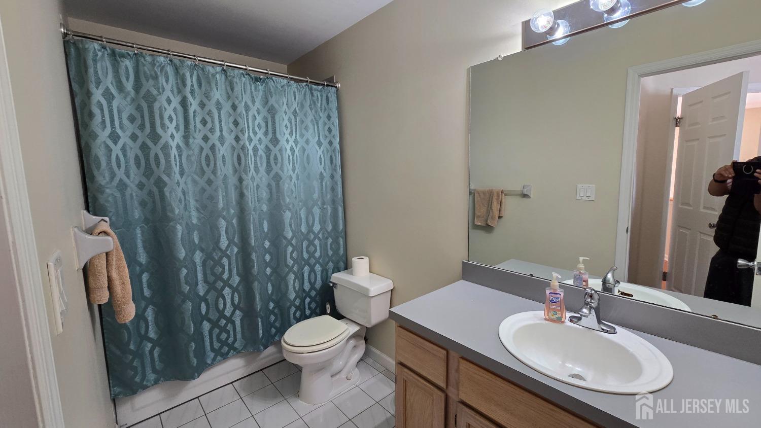 55 Castle Pointe Boulevard, Piscataway, New Jersey image 14