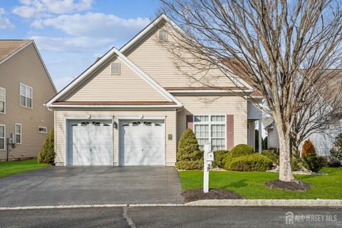 Apartment For Sale - 6 Holly Manor Court<br/> Helmetta, NJ 08828