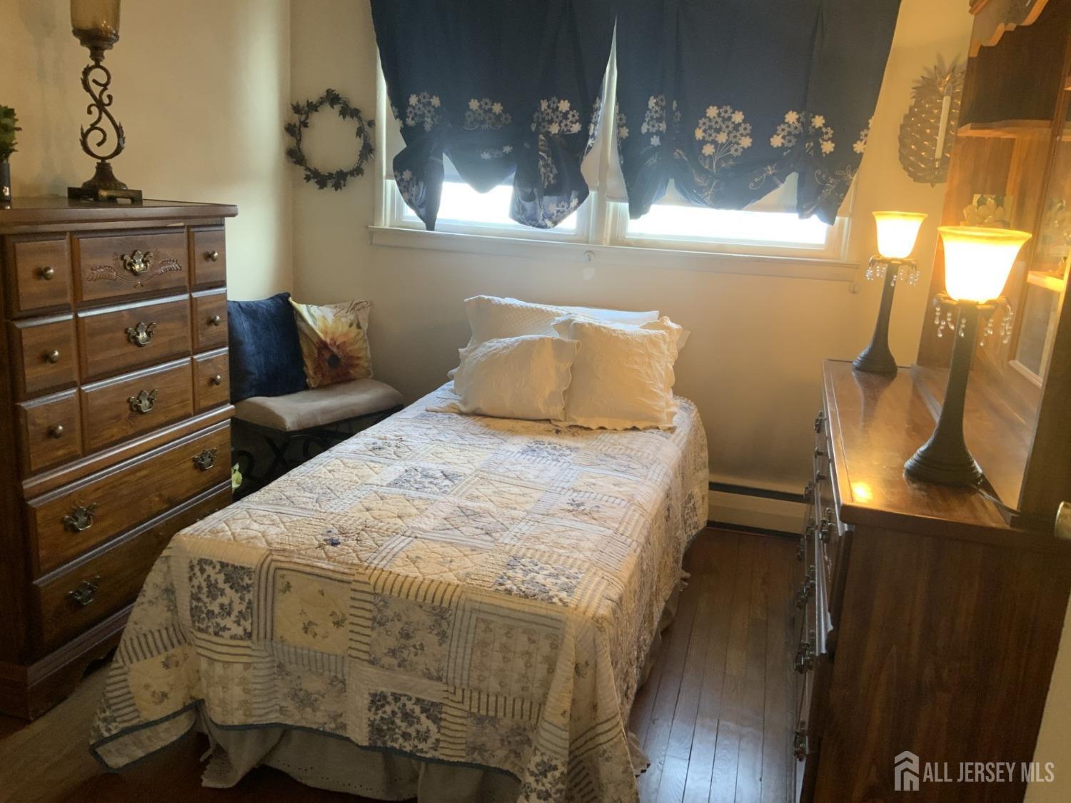 65 Jackson Avenue, Carteret, New Jersey image 8