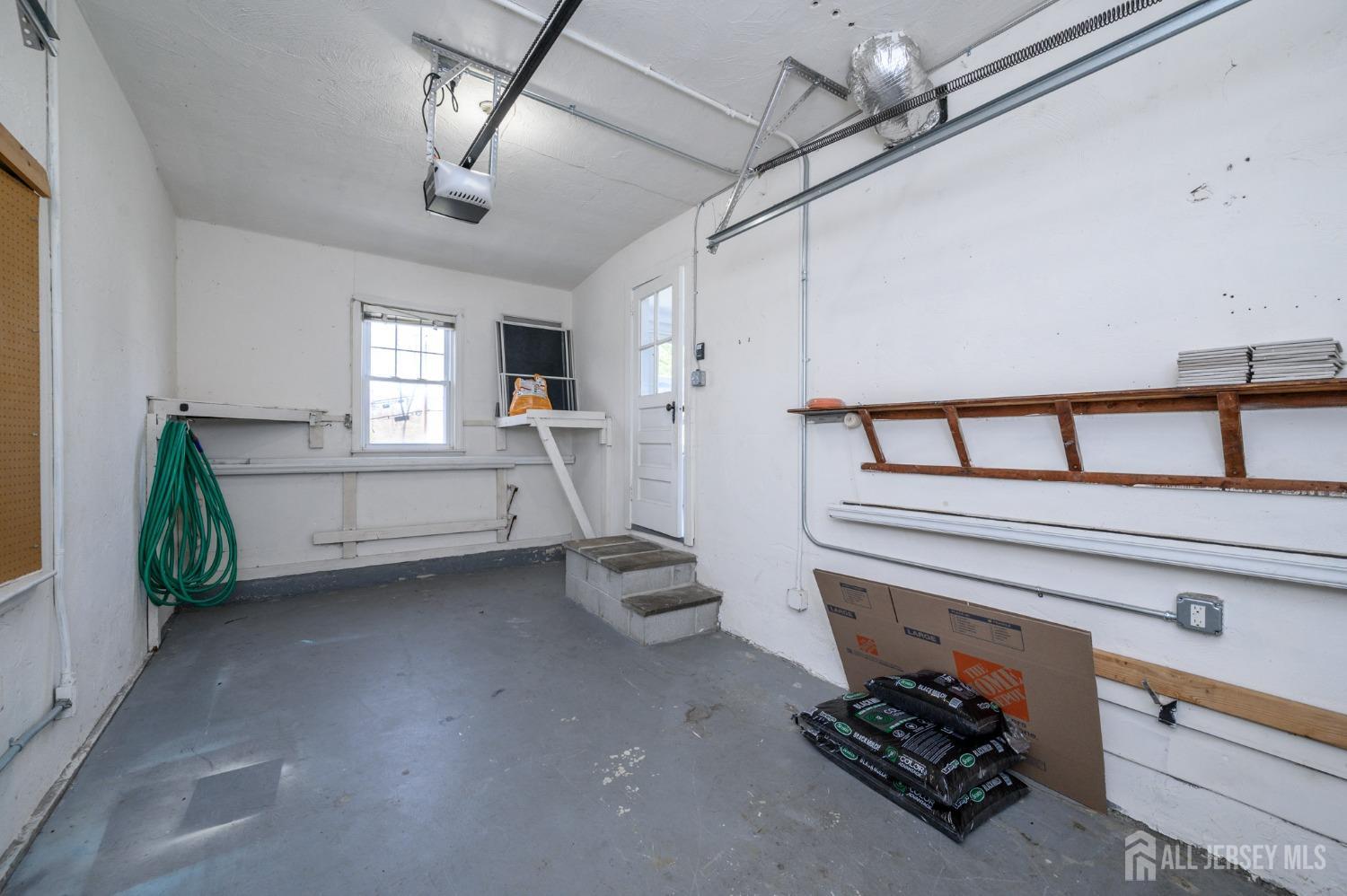 102 Fairview Avenue, West Orange, New Jersey image 41