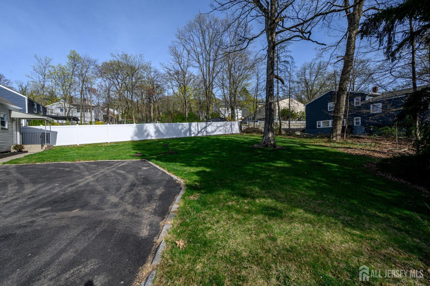 102 Fairview Avenue, West Orange, New Jersey image 37