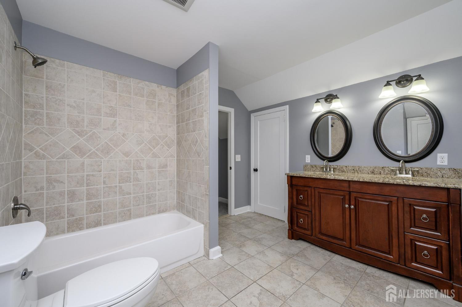102 Fairview Avenue, West Orange, New Jersey image 28