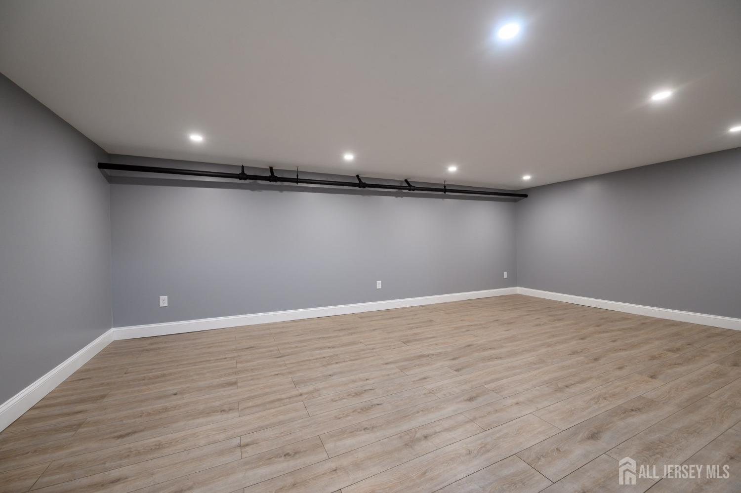 102 Fairview Avenue, West Orange, New Jersey image 29