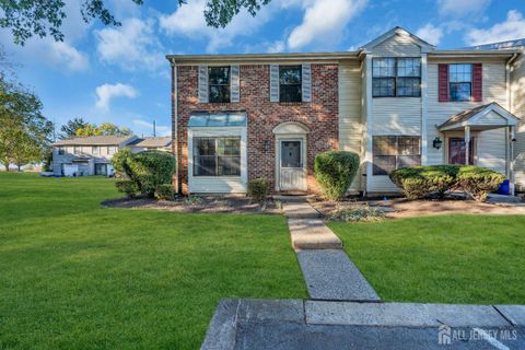 Condo For Sale - 127 Berkshire Court<br/> Piscataway, NJ 08843