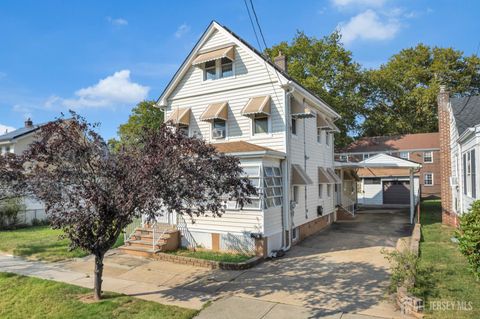 Homes For Rent - 25 Rutgers Street<br/> New Brunswick, NJ 08901