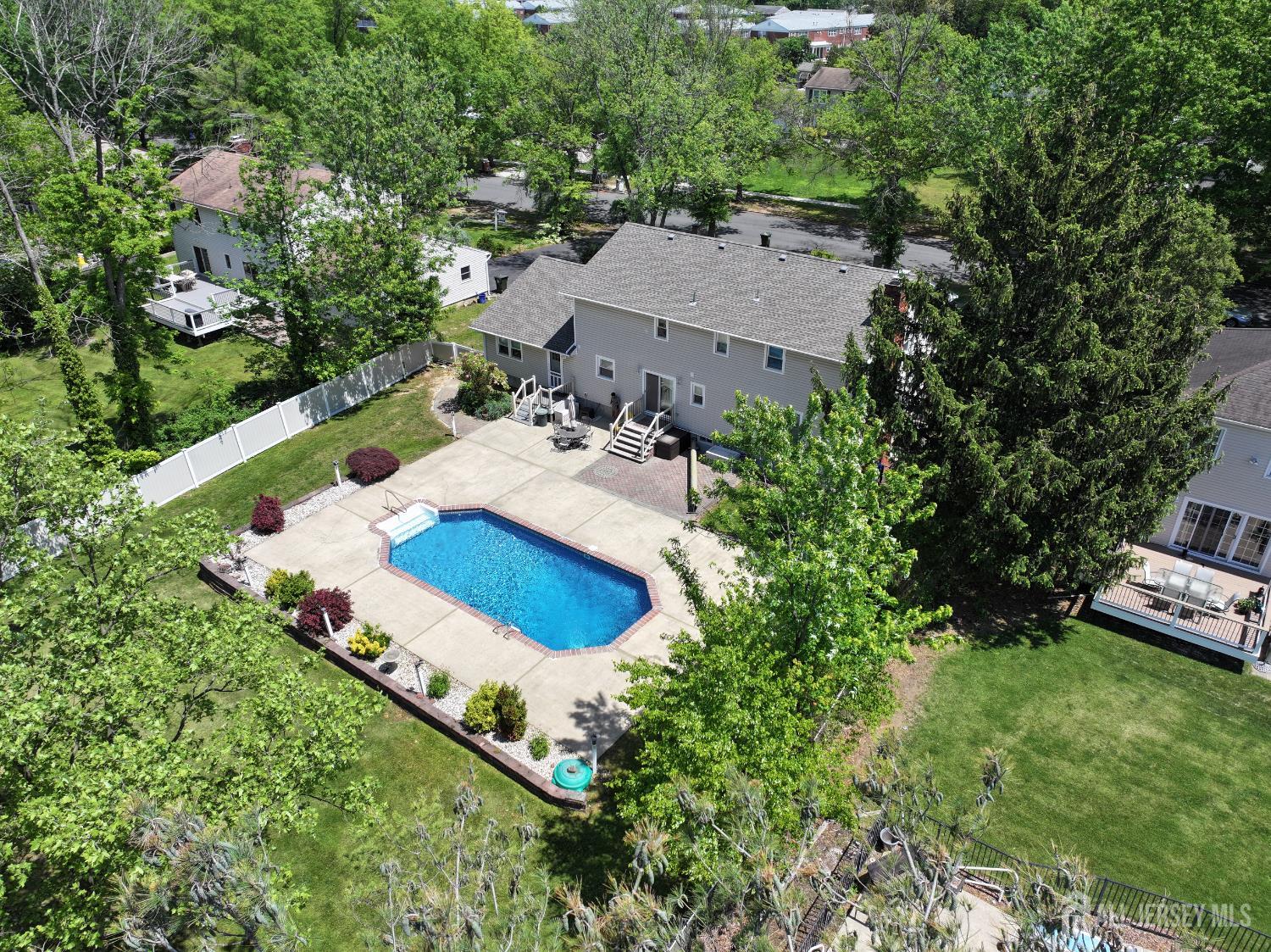 27 Briarwood Drive, Old Bridge, New Jersey image 29