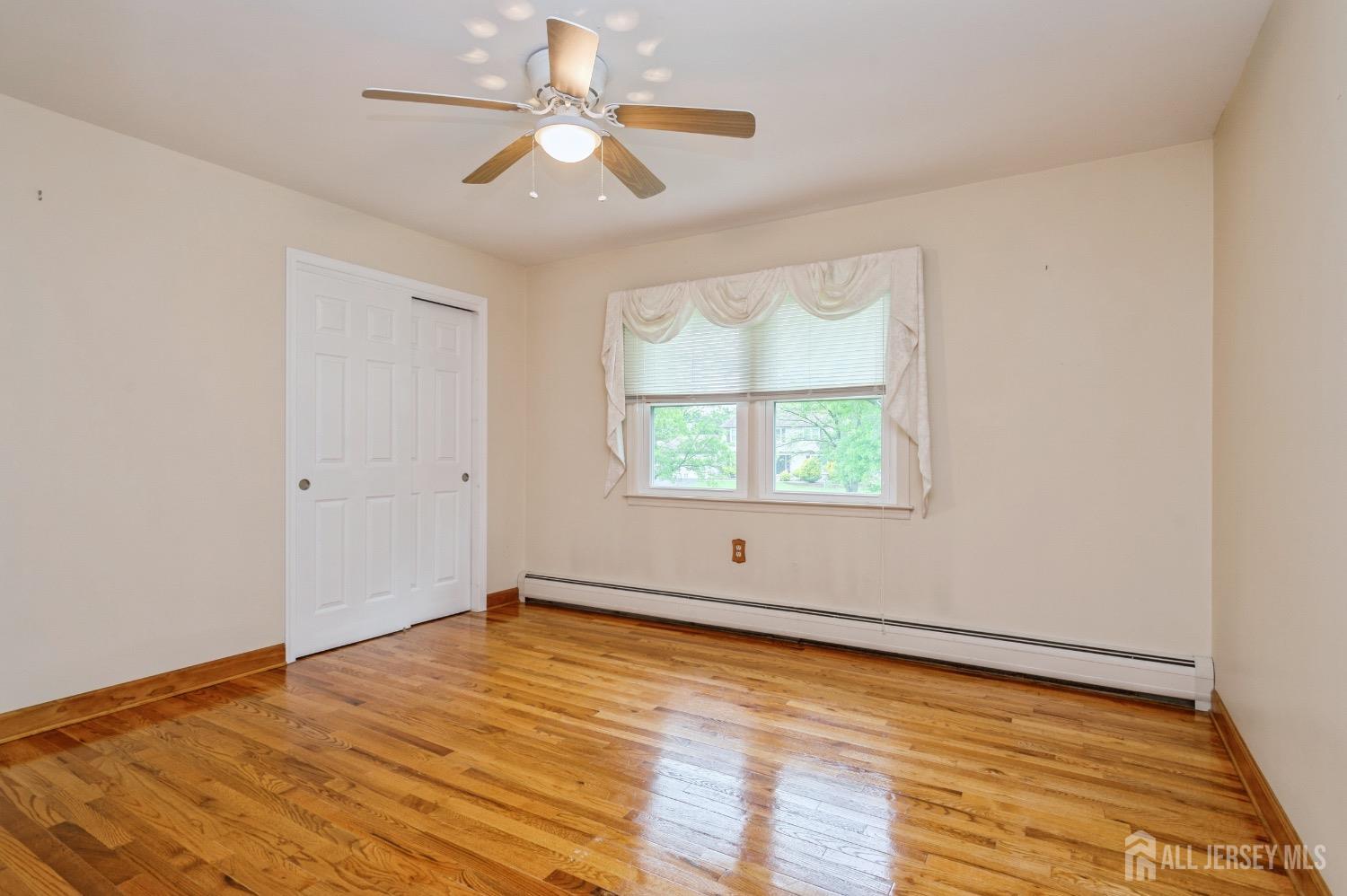 27 Briarwood Drive, Old Bridge, New Jersey image 24