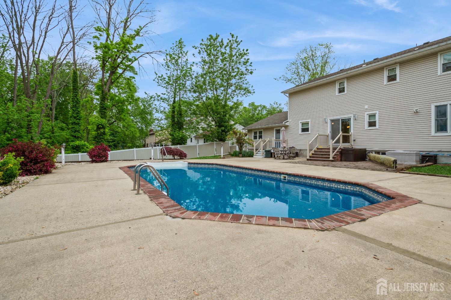 27 Briarwood Drive, Old Bridge, New Jersey image 27