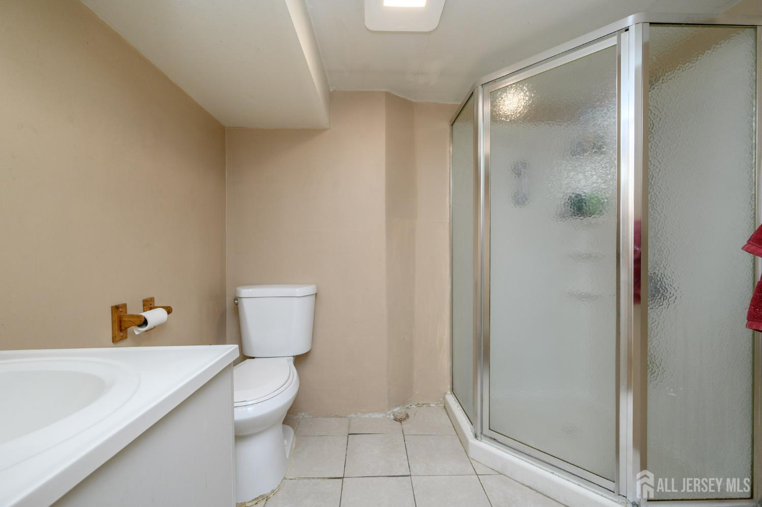 135 Chatham Avenue #135, Paterson, New Jersey image 25