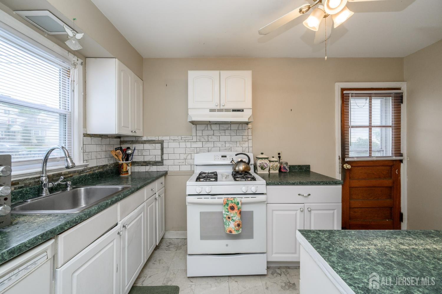 135 Chatham Avenue #135, Paterson, New Jersey image 8