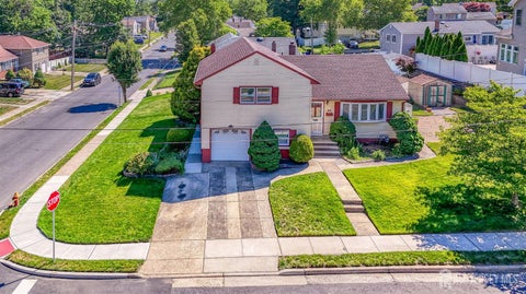 Homes For Sale - 30 Frandsen Avenue<br/> South River, NJ 08882