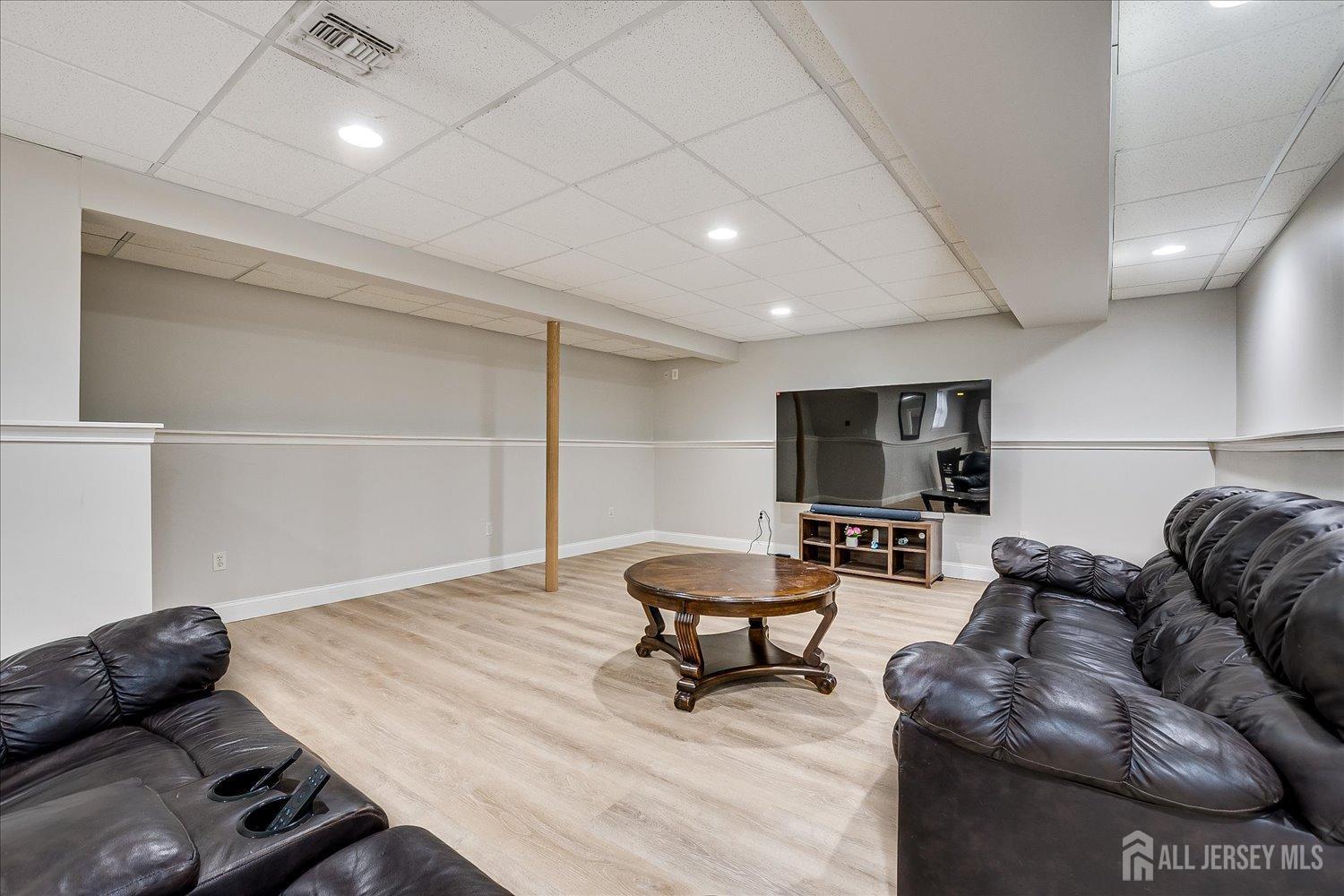 37 Keswick Road, East Windsor, New Jersey image 34