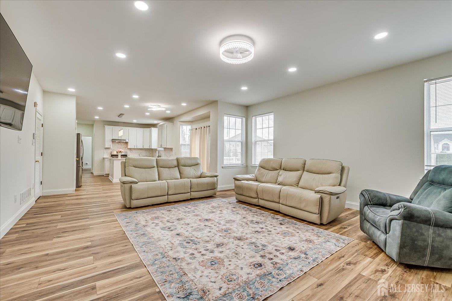 37 Keswick Road, East Windsor, New Jersey image 13