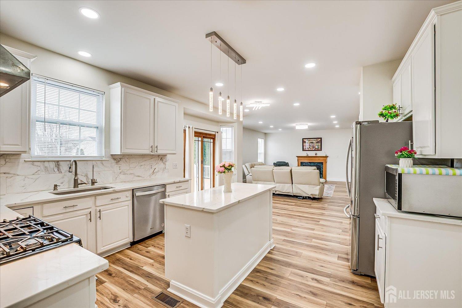 37 Keswick Road, East Windsor, New Jersey image 7