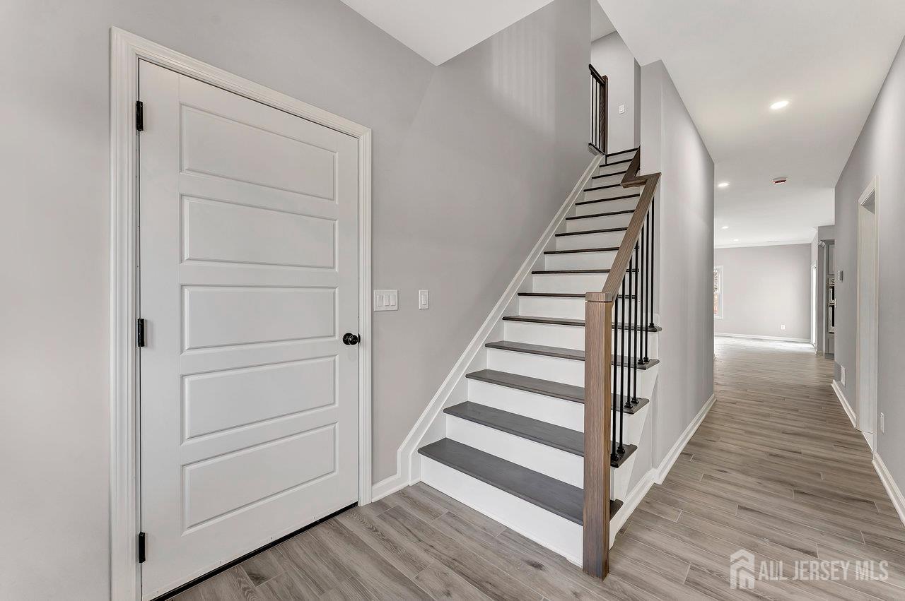 13 Markham Road, Edison, New Jersey image 1