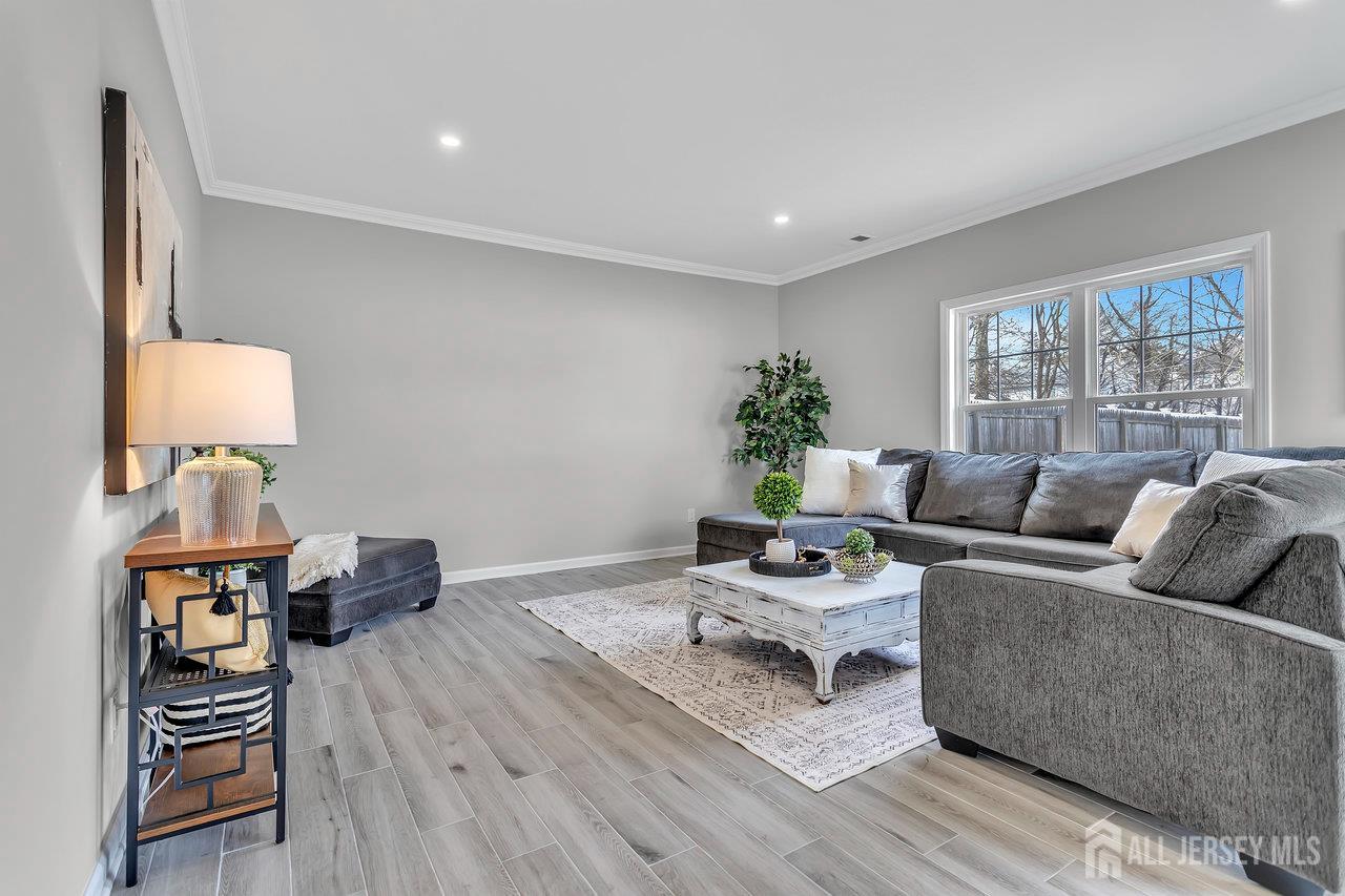 13 Markham Road, Edison, New Jersey image 9