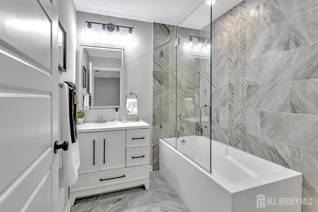 13 Markham Road, Edison, New Jersey image 15