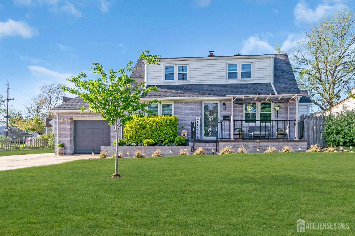 1 Highview Road, East Brunswick, New Jersey image 1