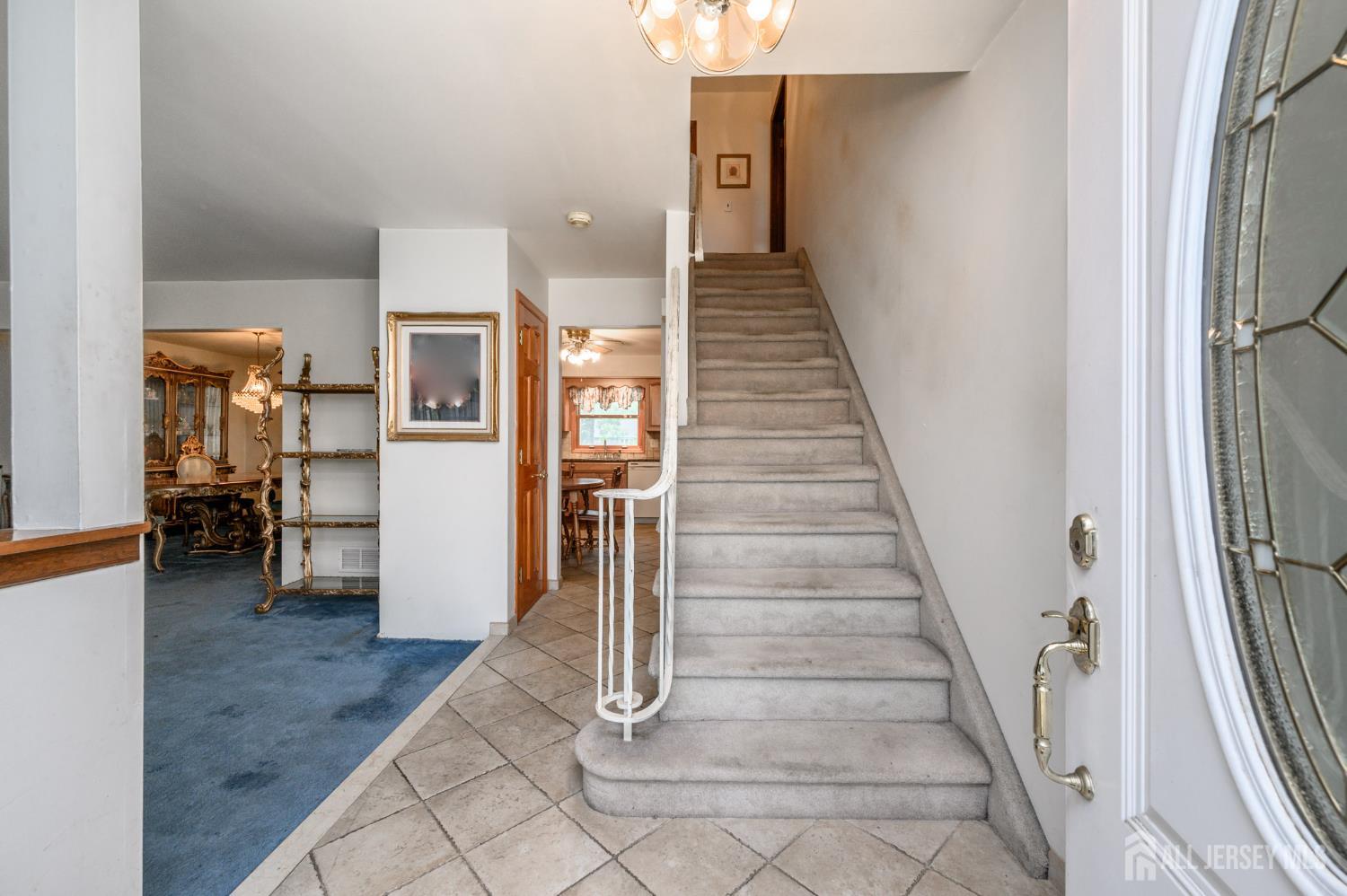 98 S Cliff Road, Colonia, New Jersey image 4