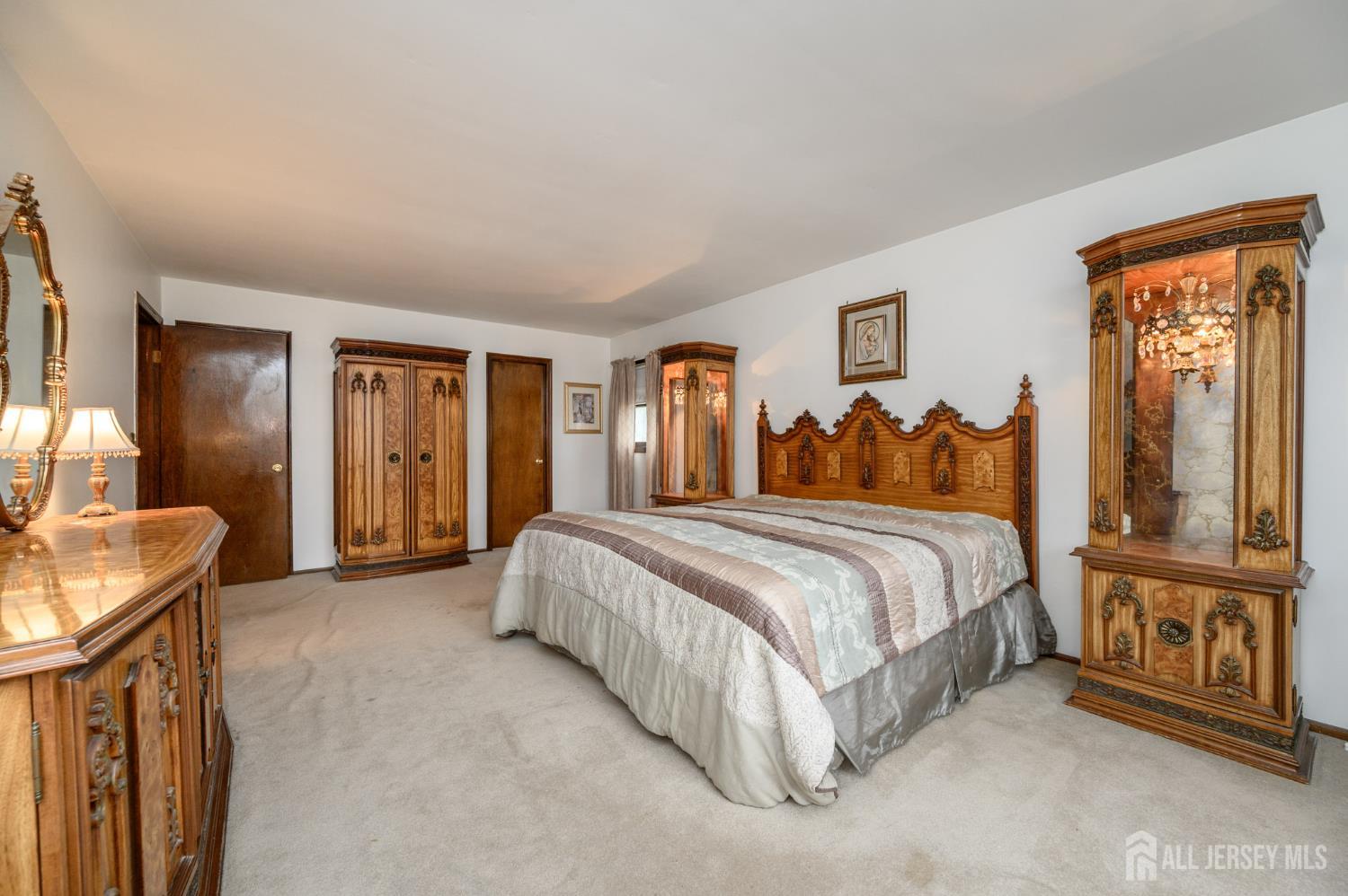 98 S Cliff Road, Colonia, New Jersey image 22