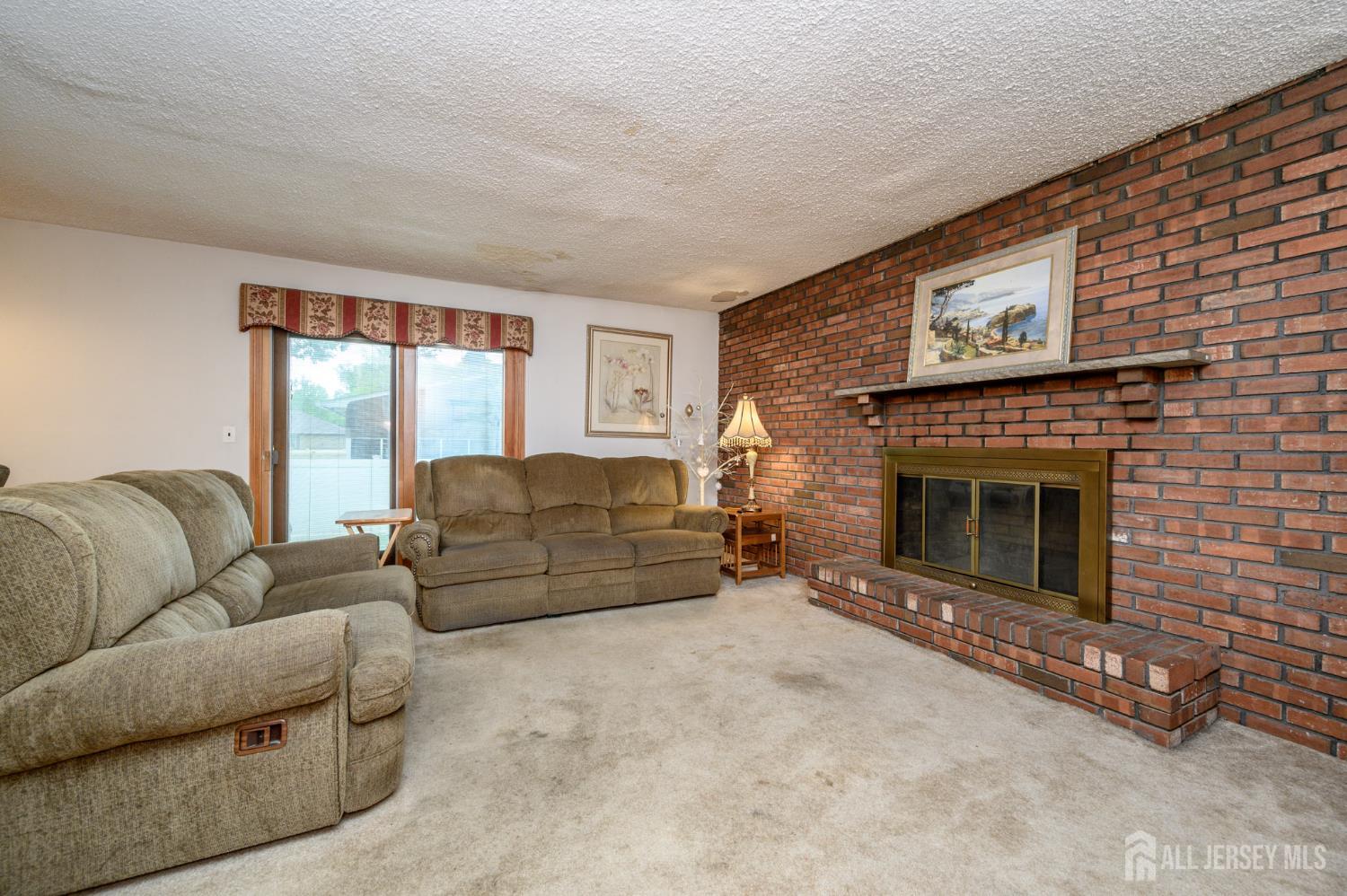 98 S Cliff Road, Colonia, New Jersey image 18
