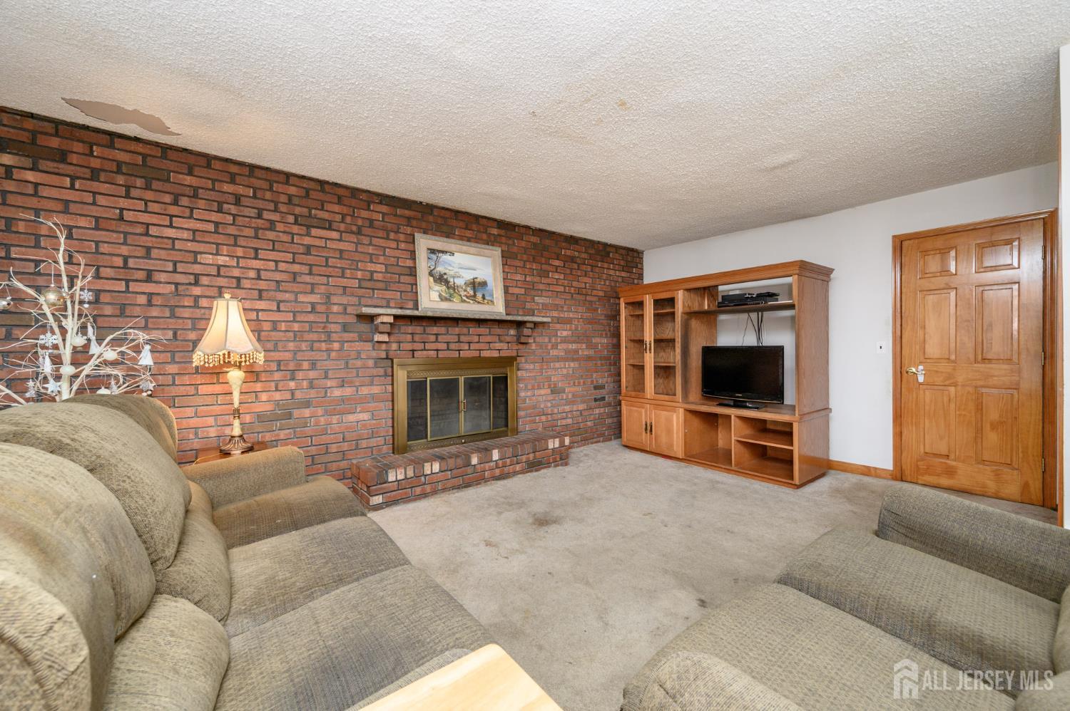 98 S Cliff Road, Colonia, New Jersey image 15