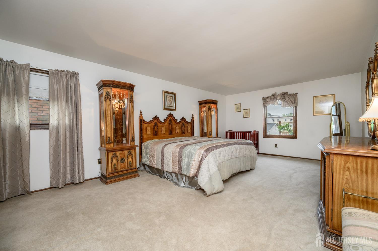 98 S Cliff Road, Colonia, New Jersey image 21