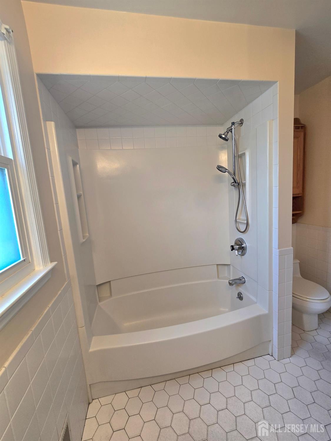 20 Ellingham Avenue, Monroe Township, New Jersey image 28