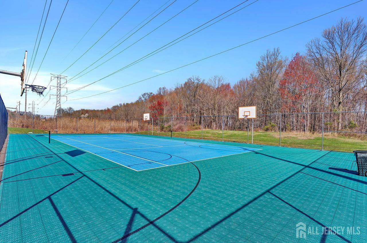 23 Telegraph Lane, Sayreville, New Jersey image 29