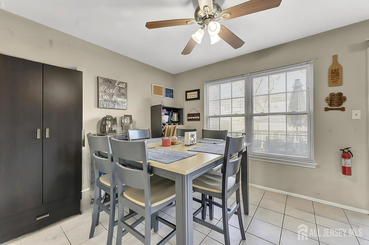 23 Telegraph Lane, Sayreville, New Jersey image 7