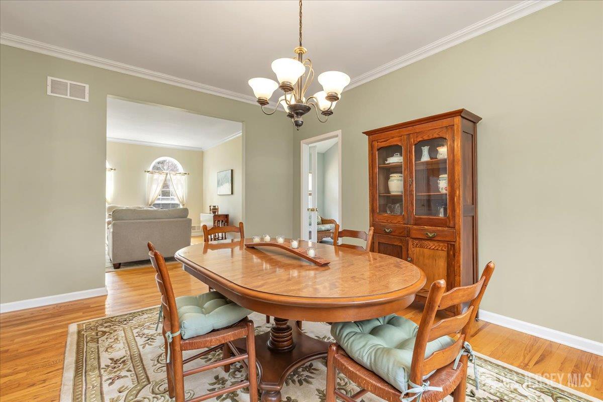 Franklin, New Jersey, 08873, United States, 5 Bedrooms Bedrooms, ,3 BathroomsBathrooms,Residential,Active,2038207
