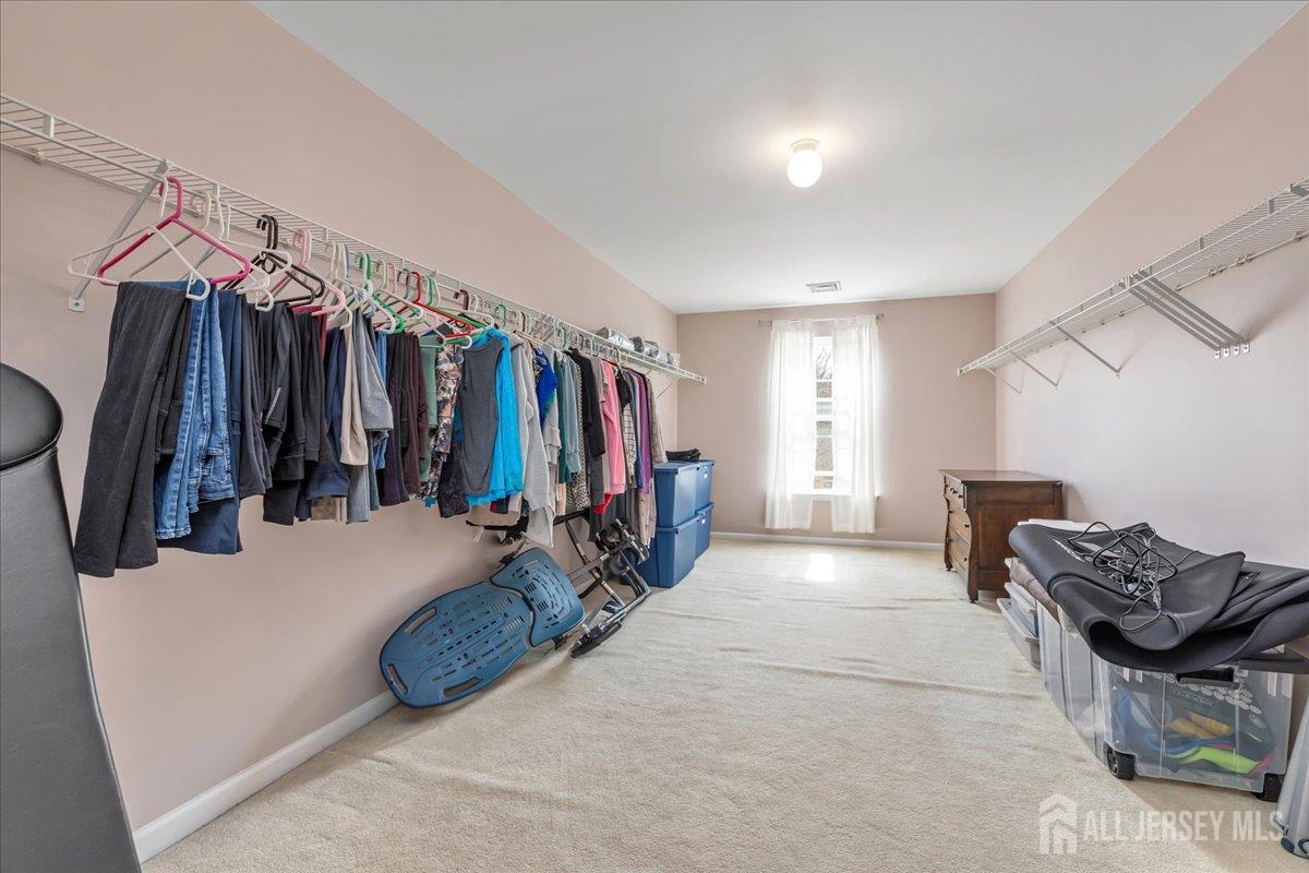 Franklin, New Jersey, 08873, United States, 5 Bedrooms Bedrooms, ,3 BathroomsBathrooms,Residential,Active,2038207