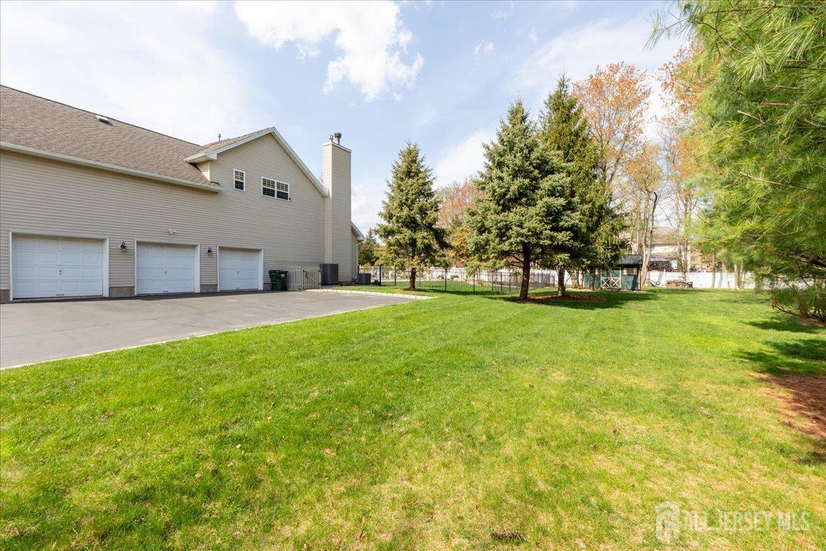 Franklin, New Jersey, 08873, United States, 5 Bedrooms Bedrooms, ,3 BathroomsBathrooms,Residential,Active,2038207