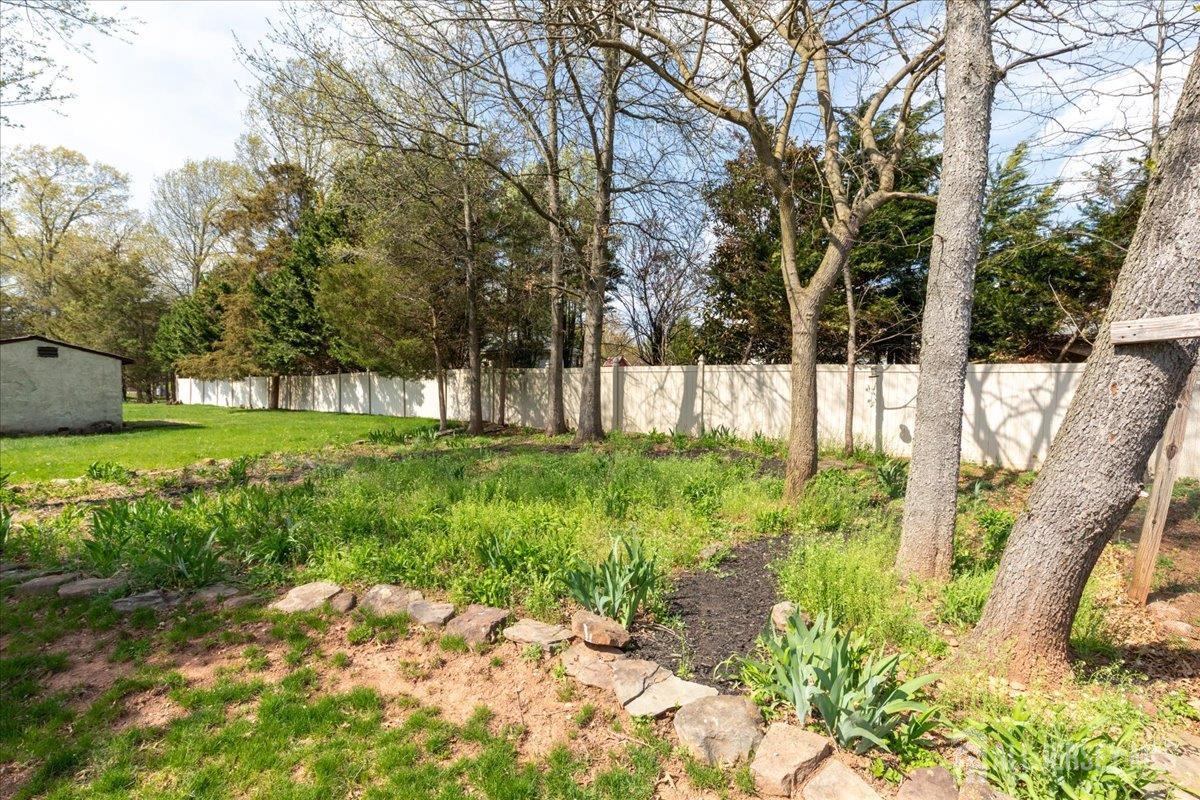 Franklin, New Jersey, 08873, United States, 5 Bedrooms Bedrooms, ,3 BathroomsBathrooms,Residential,Active,2038207