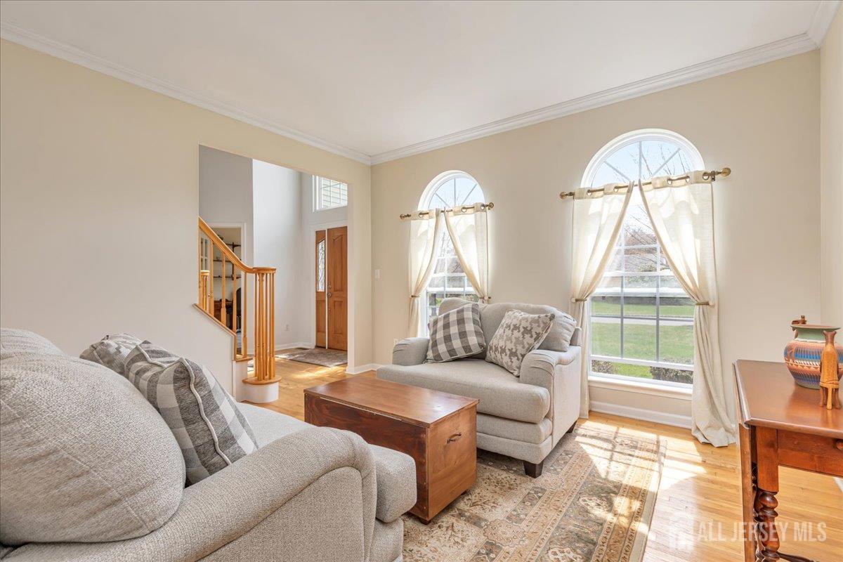 Franklin, New Jersey, 08873, United States, 5 Bedrooms Bedrooms, ,3 BathroomsBathrooms,Residential,Active,2038207