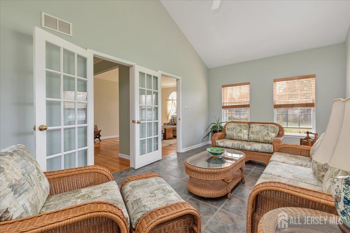 Franklin, New Jersey, 08873, United States, 5 Bedrooms Bedrooms, ,3 BathroomsBathrooms,Residential,Active,2038207