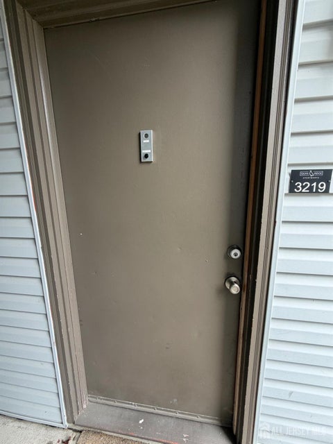 Apartment For Rent - 2005 Quail Ridge Drive #3219<br/> Plainsboro, NJ 08563