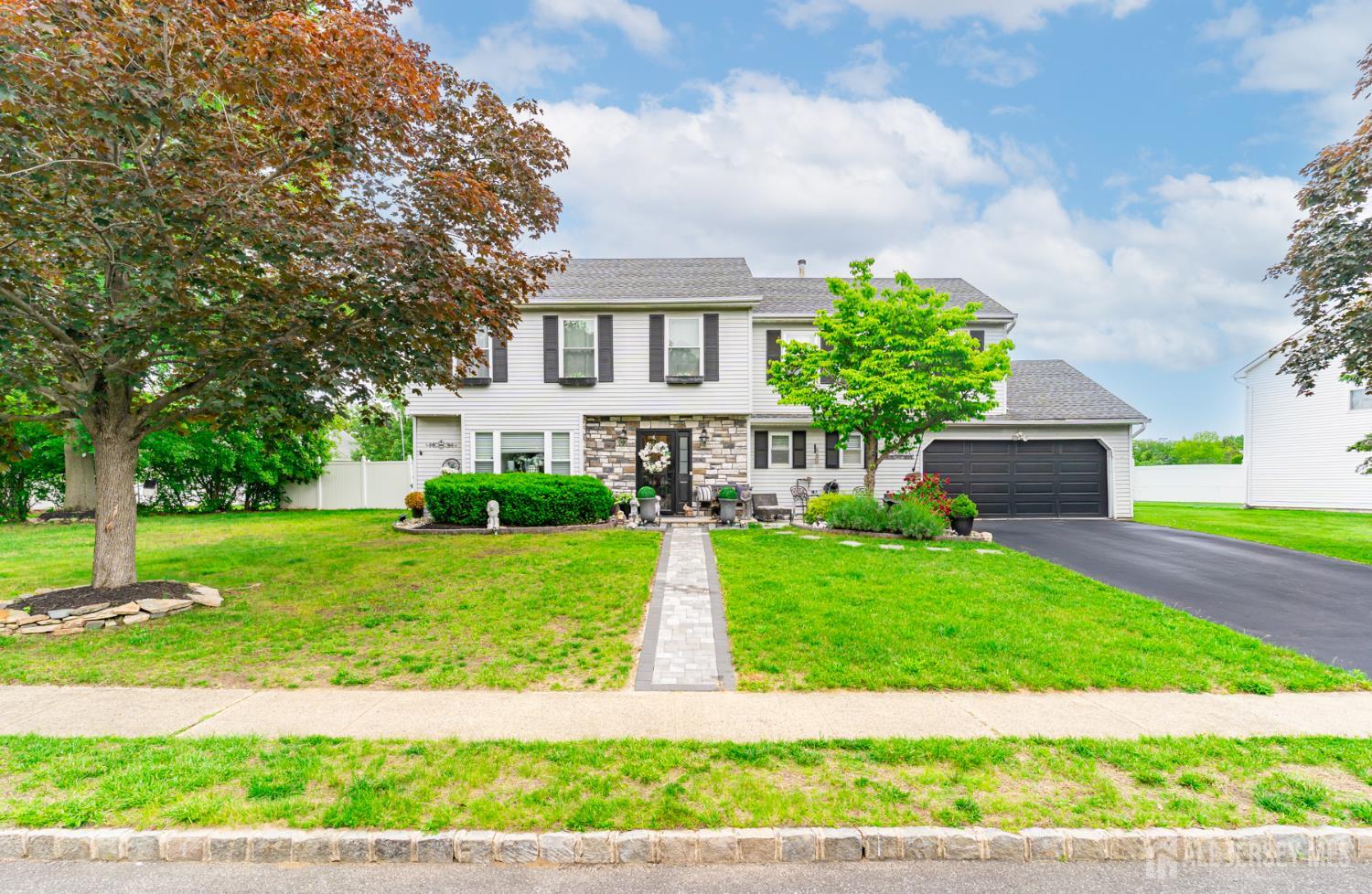 24 Higgins Road, Old Bridge, New Jersey image 2