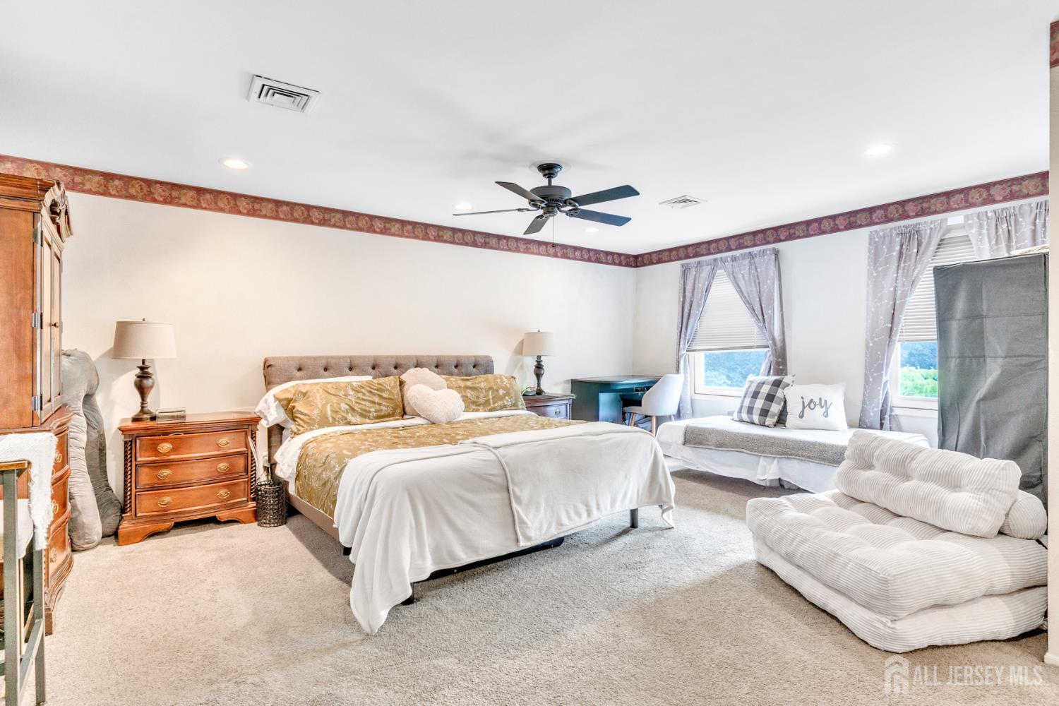 24 Higgins Road, Old Bridge, New Jersey image 16