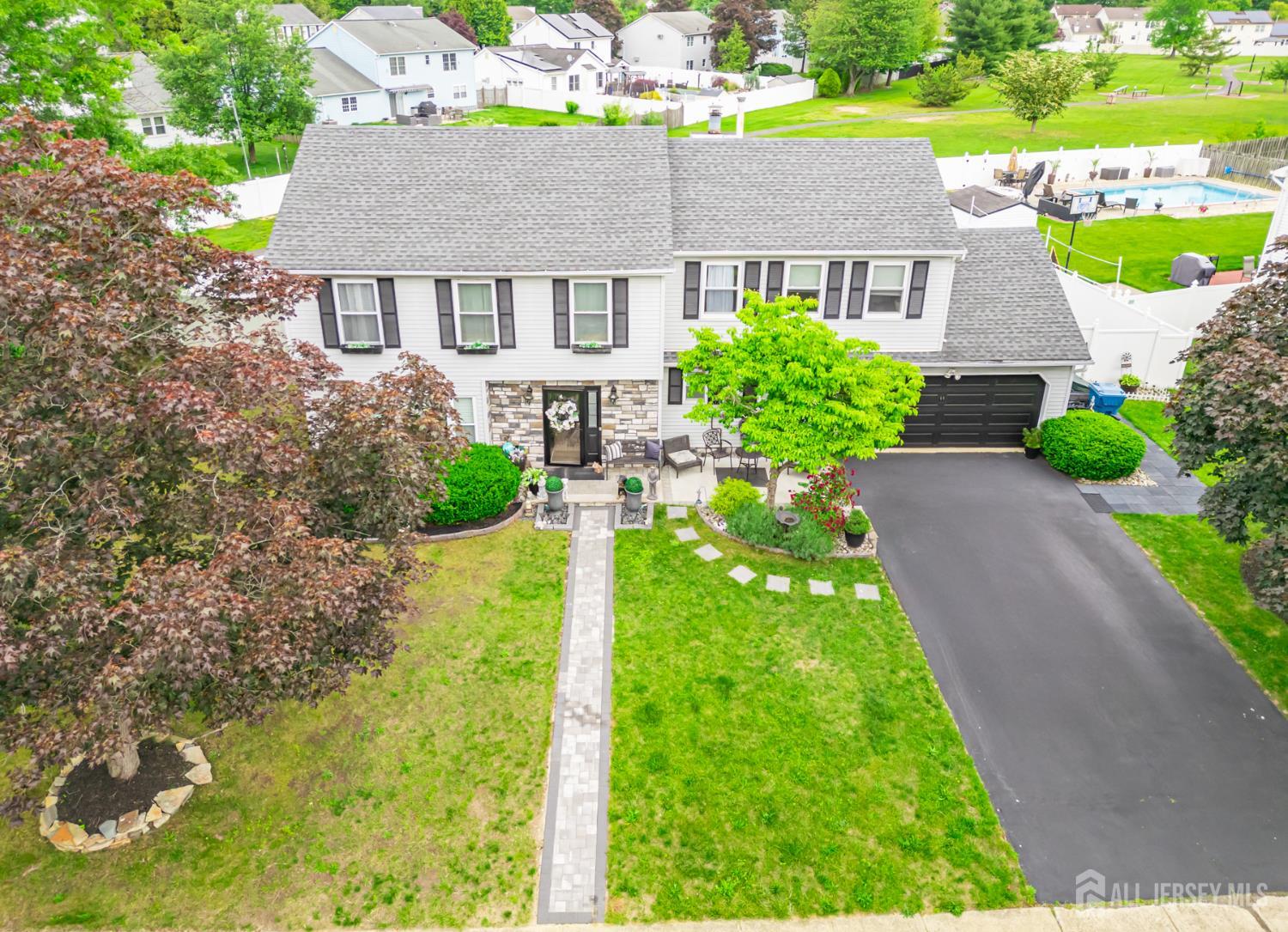 24 Higgins Road, Old Bridge, New Jersey image 6