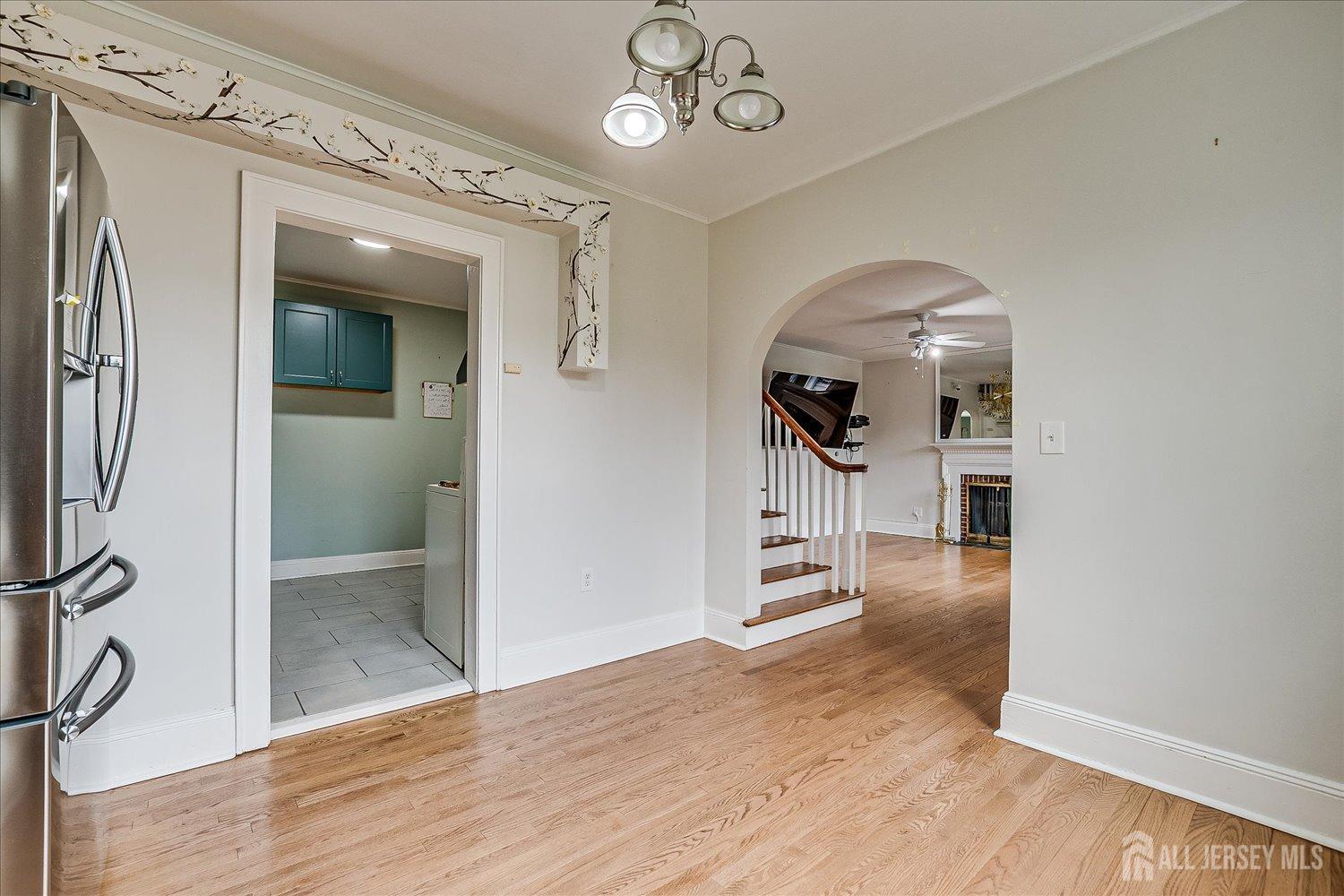 8 Lahiere Avenue, Edison, New Jersey image 14