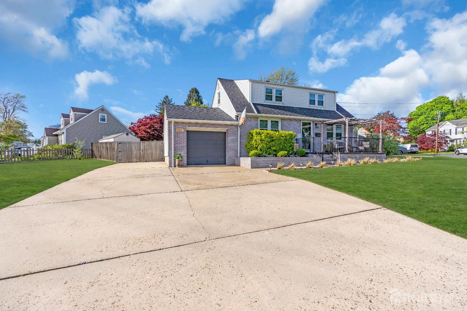 1 Highview Road, East Brunswick, New Jersey image 2
