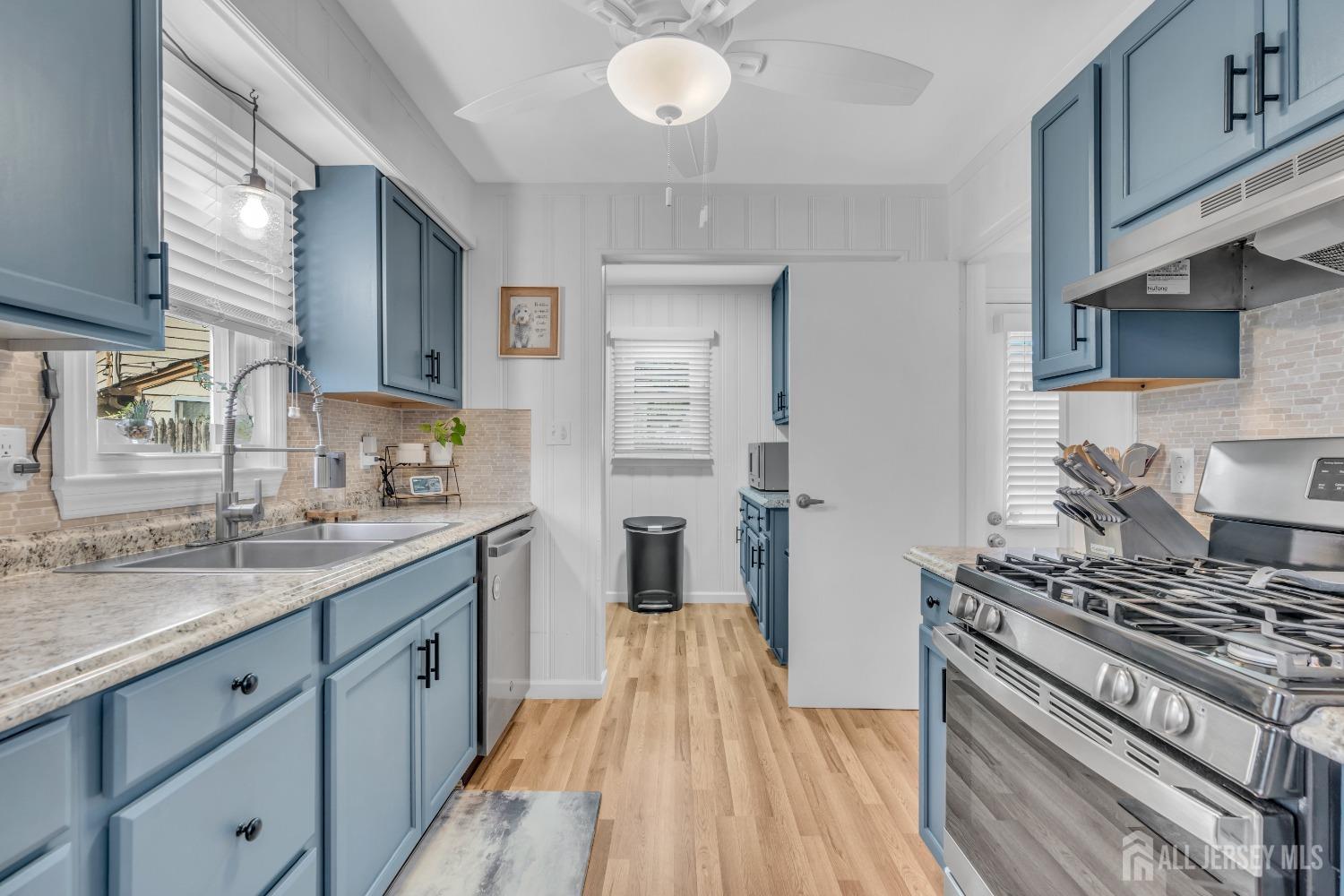1 Highview Road, East Brunswick, New Jersey image 9