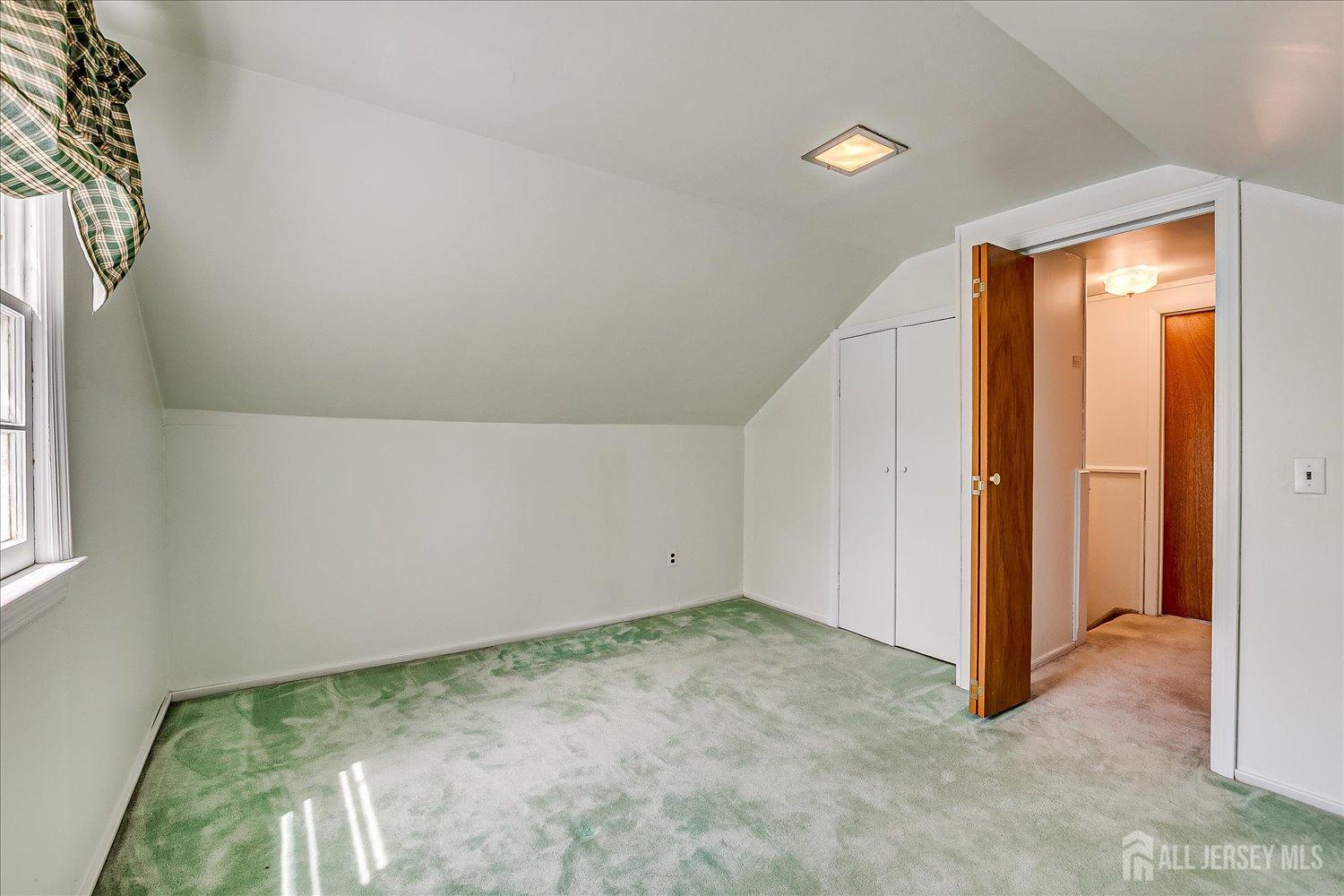 113 Gubernat Drive, South Plainfield, New Jersey image 19