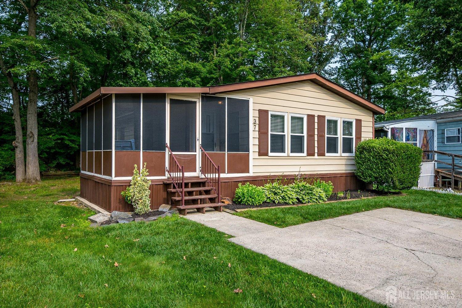 37 Whitman Road, North Brunswick, New Jersey image 3