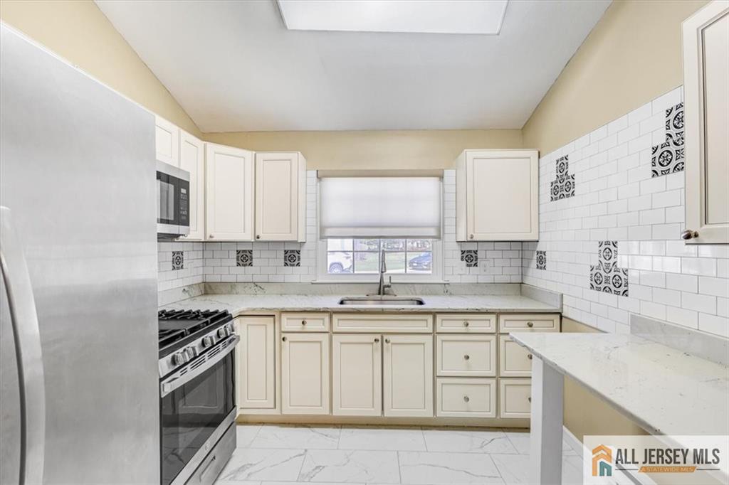 729 Mt Vernon Road #729B, Jamesburg, New Jersey image 11