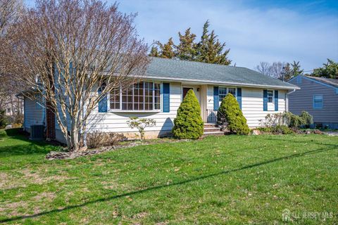 Homes For Sale - 17 Bartha Avenue<br/> Middlesex County, Edison, NJ 08817