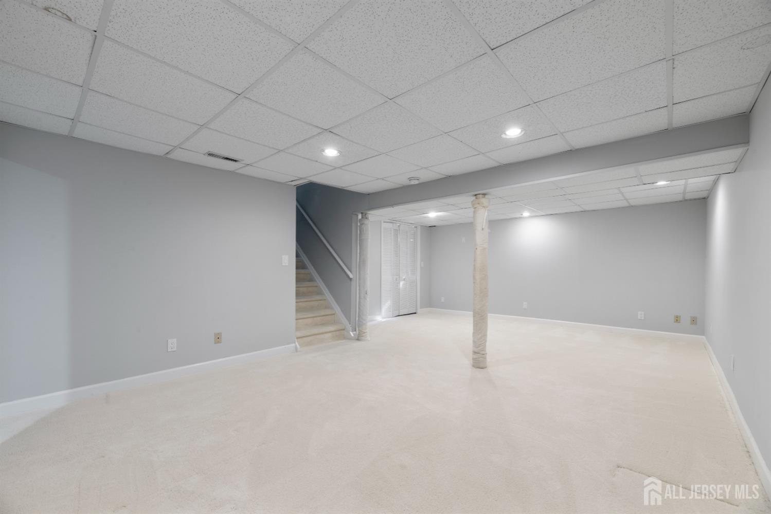 19 Dogwood Drive, Edison, New Jersey image 22