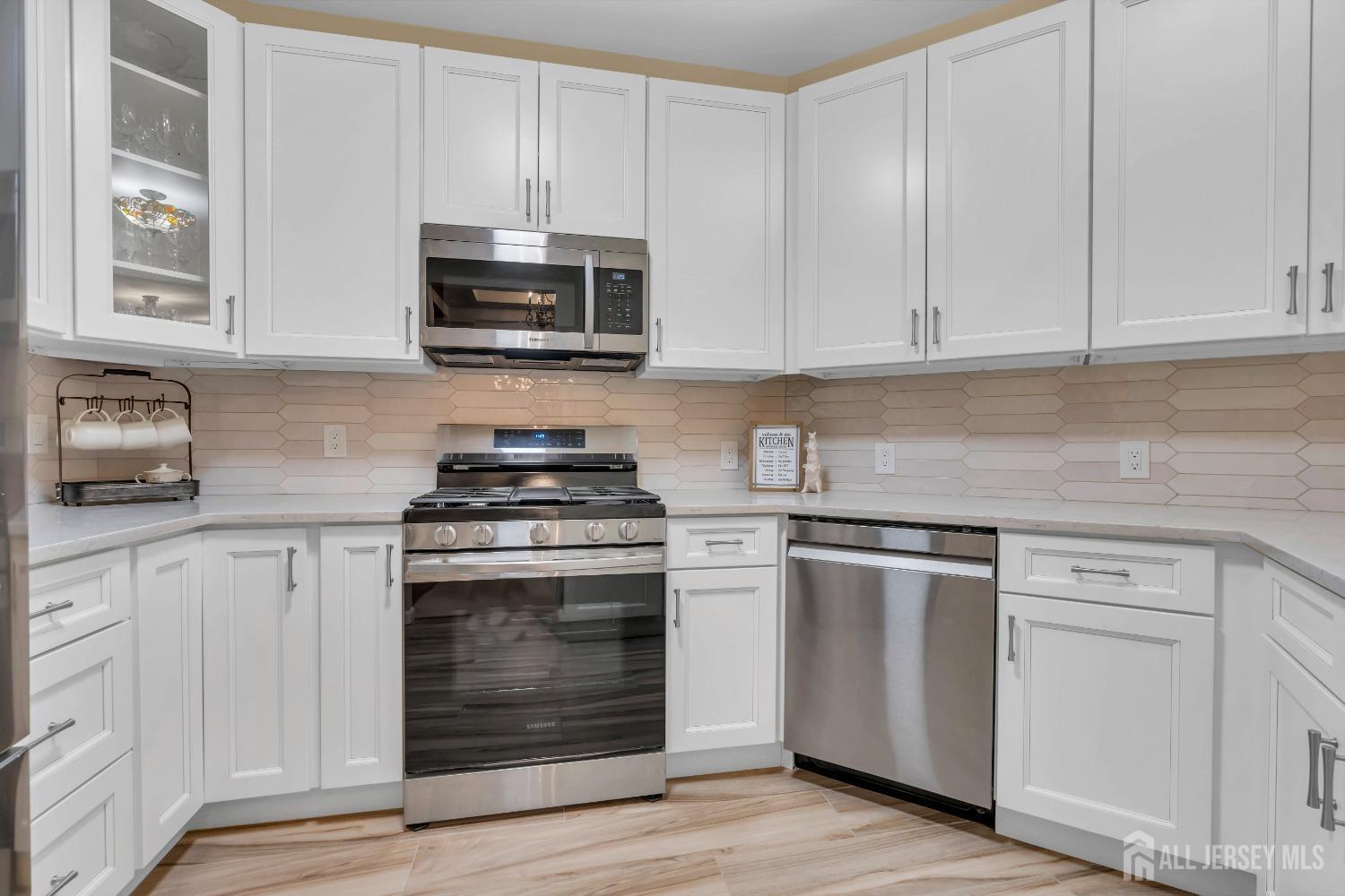 1111 Cedar Village Boulevard, East Brunswick, New Jersey image 17