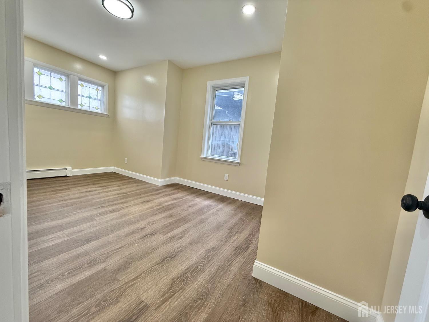 201 Livingston Avenue, New Brunswick, New Jersey image 28